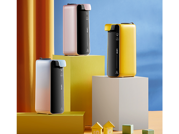 Portable and fashionable in appearance / Rich colors